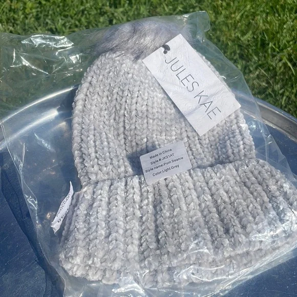 Soft, Jules Kae hat - Picture 3 of 8